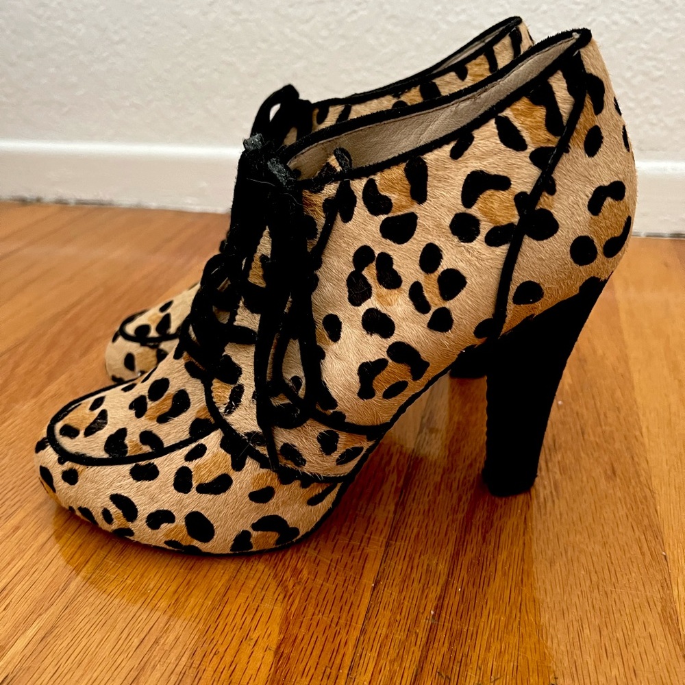 TOPSHOP Leopard Lace Up Heels